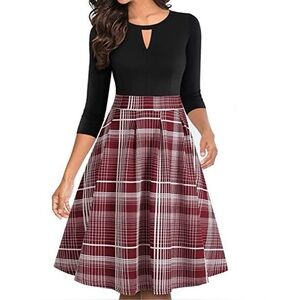 Women’s Burgundy and Black Dress